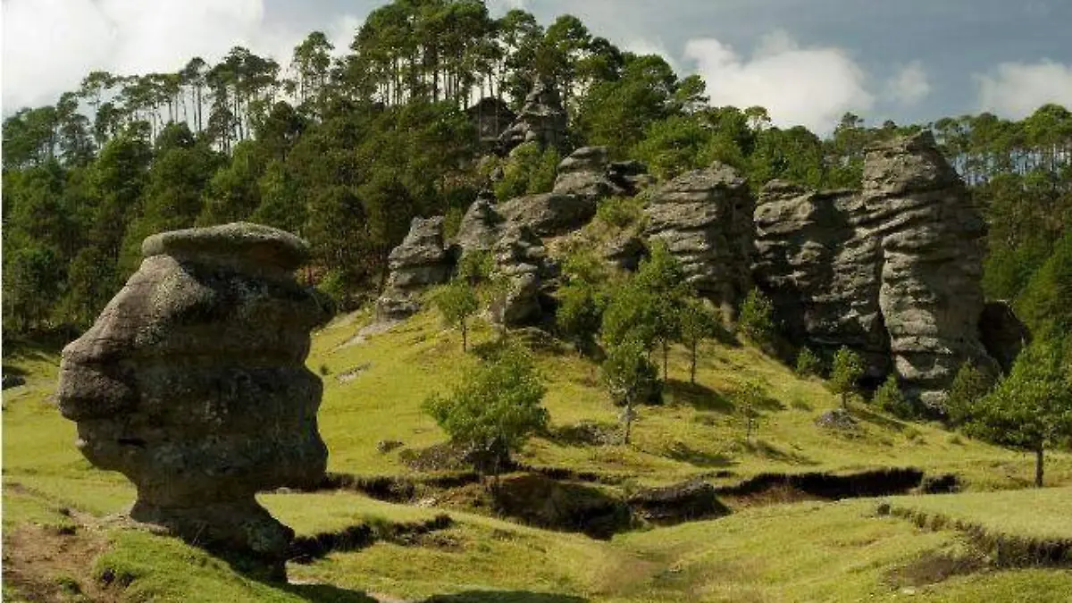 Valle de piedras encimadas 3